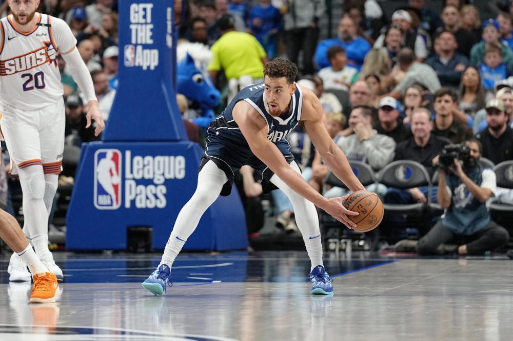 力仍让对手 力仍让对手