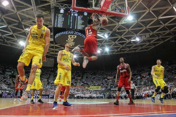 的组合更刺 的组合更刺